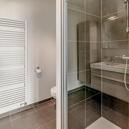 Apartment Newport Bay 0101 P199